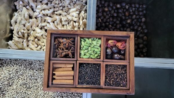 Wooden Gift box - Spices Pack 6 Set - Image 2